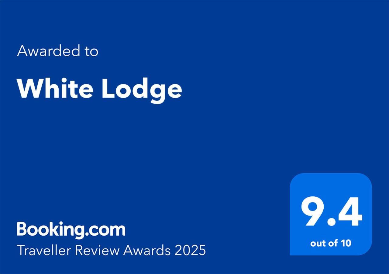 White Lodge Kandy Esterno foto