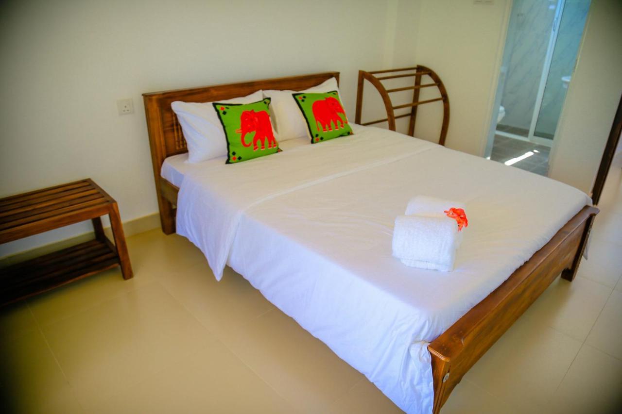 White Lodge Kandy Esterno foto
