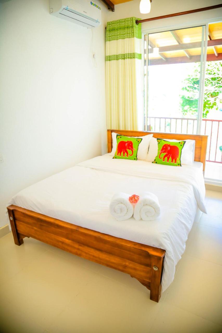 White Lodge Kandy Esterno foto